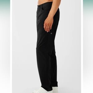 ALO Yoga Men's Black Day and Night Pants